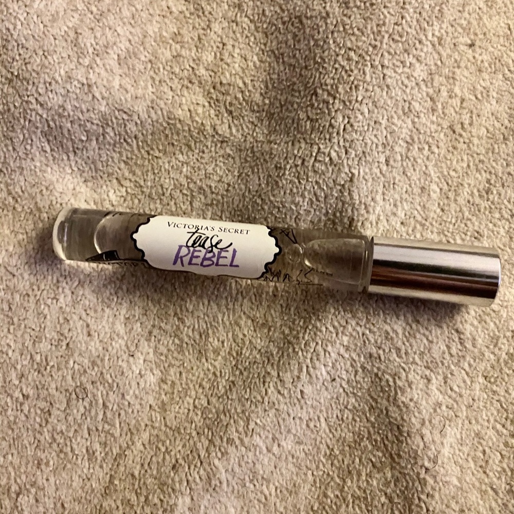 4 for $20 Victoria’s Secret Tease Rebel rollerball